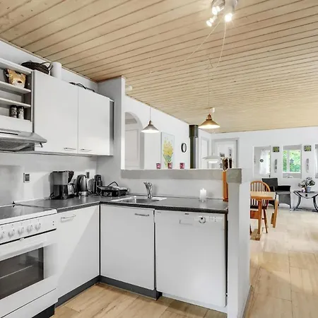 Hotel Lovely In Oksbl With Wifi 3*